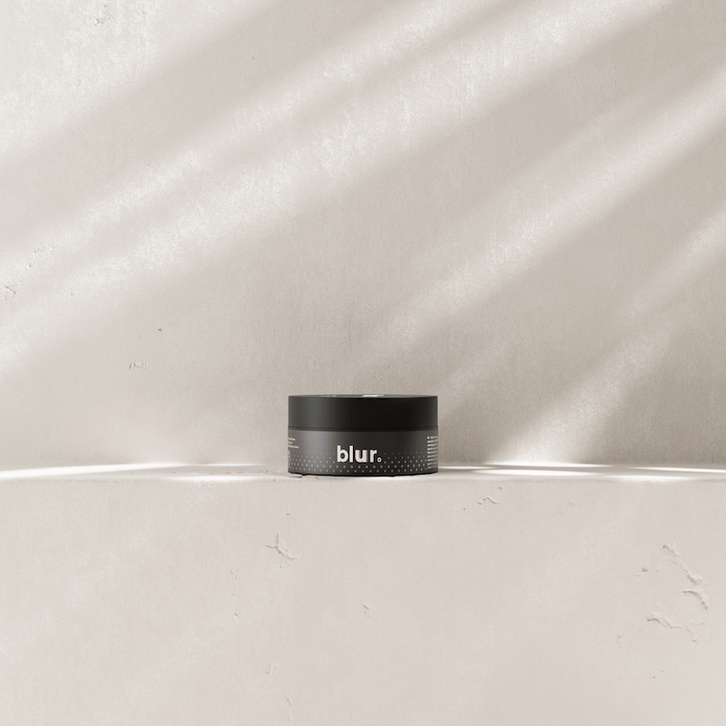 Blur matte clay haarproduct met volume en matte finish