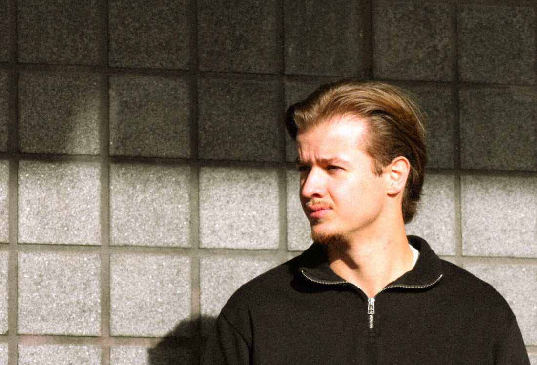 Haarstijl met volume en matte afwerking, Blur matte clay