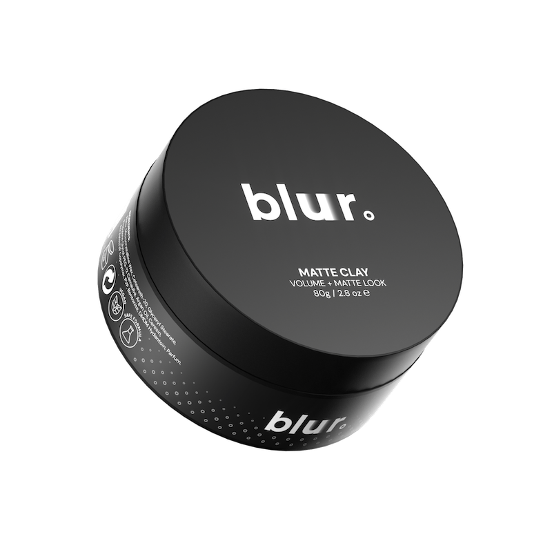 Verpakking van Blur matte clay voor volume en matte finish